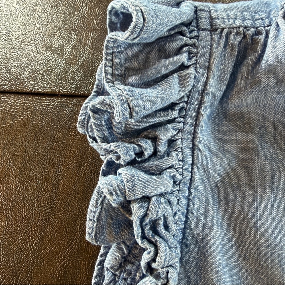 J. Crew Women’s Ruffled Denim Blue Top Sz M - Picture 4 of 6